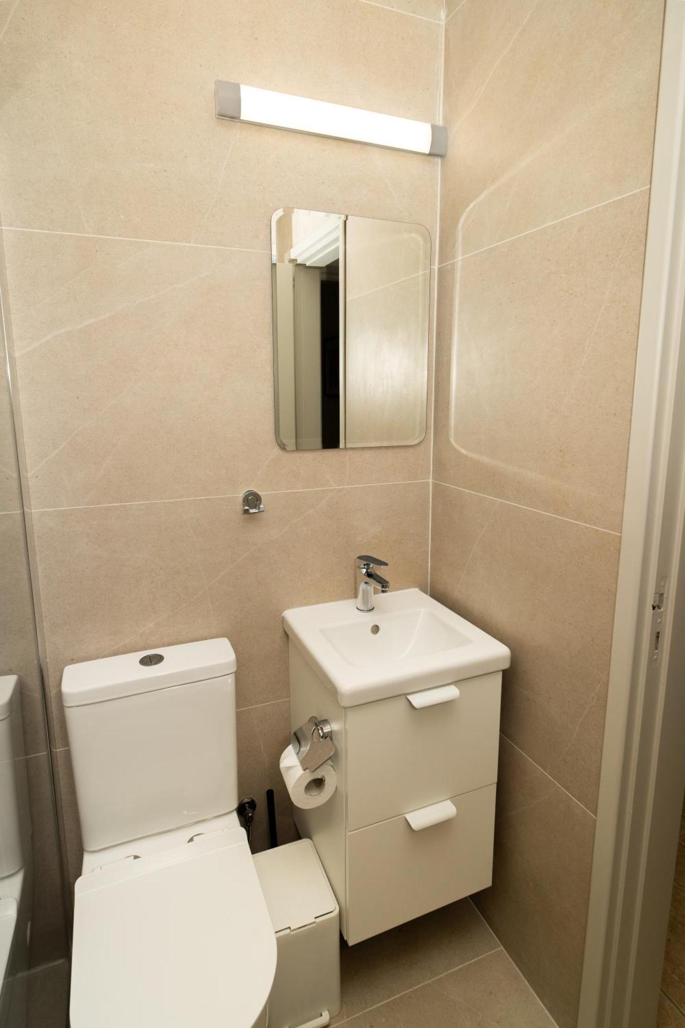 Olivia Mackenzie 2 Bedroom Flat With Pool Ларнака Екстериор снимка